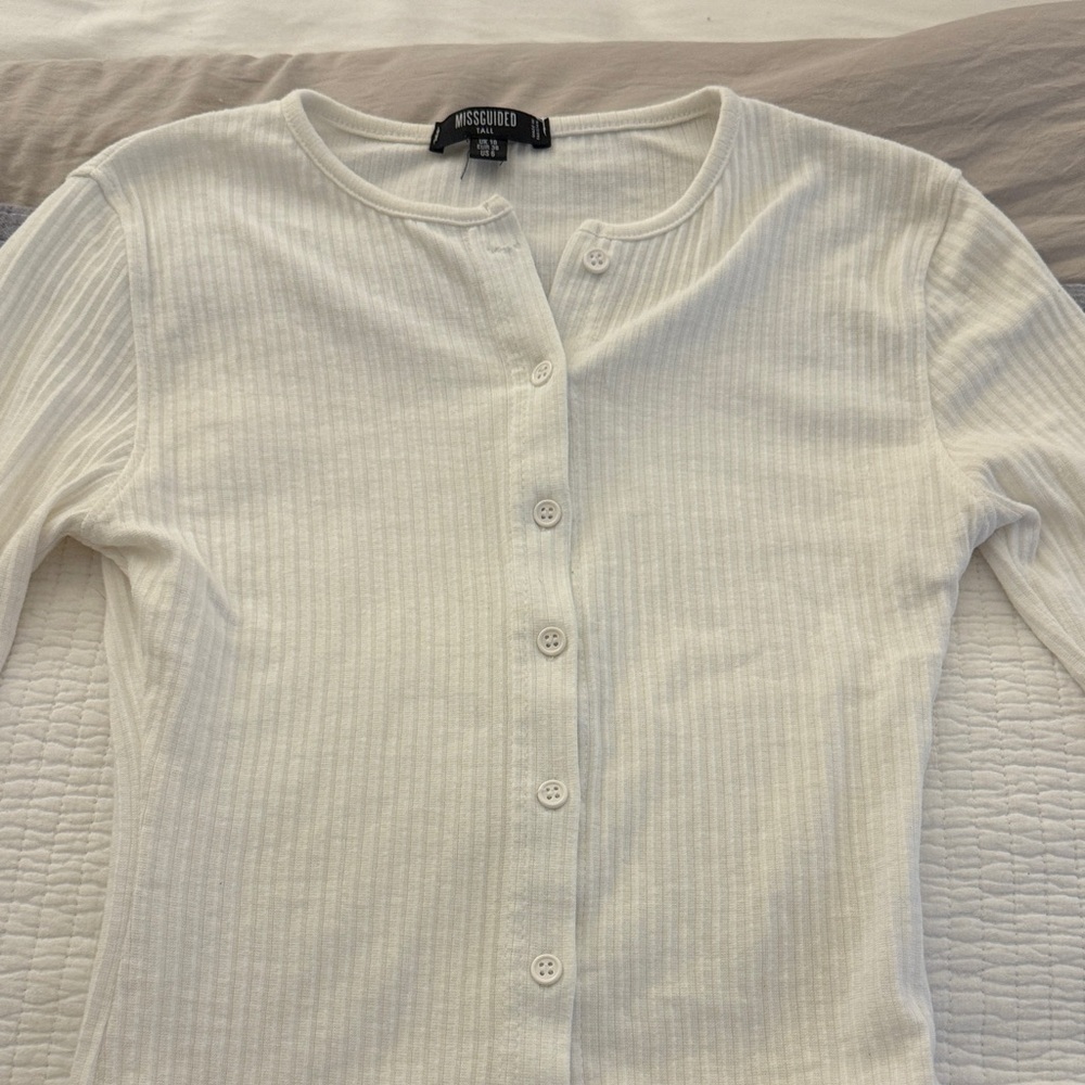 Missguided white Ribbed Button-Up Bodysuit - Picture 3 of 5